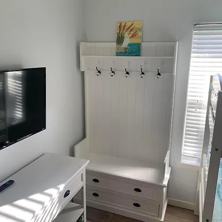 Beach Please 3 Bed Home In Station Place